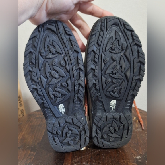 The North Face Men's Tan Hiking Boots Size 6 - Picture 9 of 12